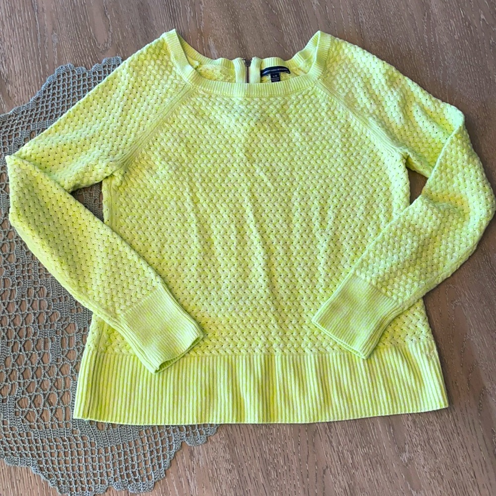 American Eagle lime sweater